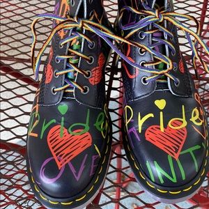 Rare Doc Martens Pride 2